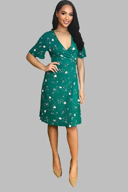 Wrap dresses for summer nights out-Green Floral Print Classic Wrap Dress