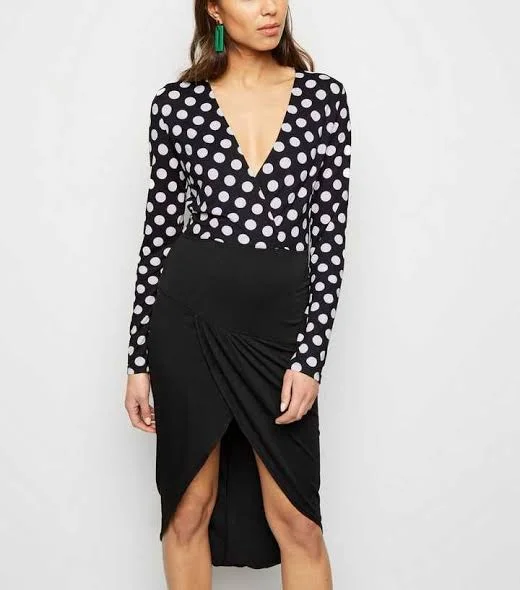Women’s black chiffon prom dress with delicate lace details -2 in 1 Polka Dot Dress Black Women’s black chiffon prom dress with delicate lace details -2 in 1 Polka Dot Dress Black