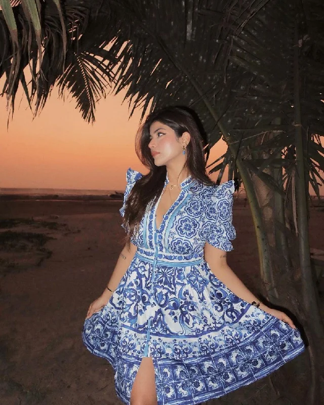 Women’s luxurious satin prom dress with a shiny finish -Bologna Porcelain Summer Vintage Dress