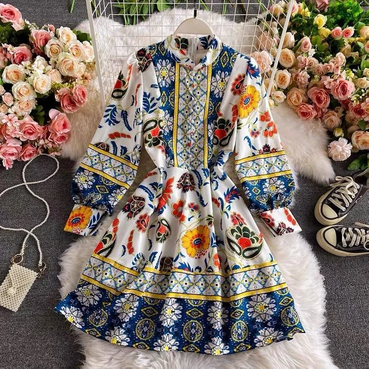 Women’s chiffon and lace prom dress for delicate feel -Brian Luxury Vintage Dress