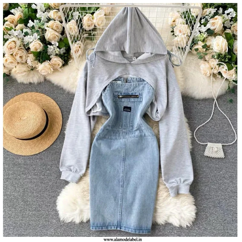 Women’s soft green prom dress for a calming effect -Bronkers Statement Dress with Jacket Women’s soft green prom dress for a calming effect -Bronkers Statement Dress with Jacket