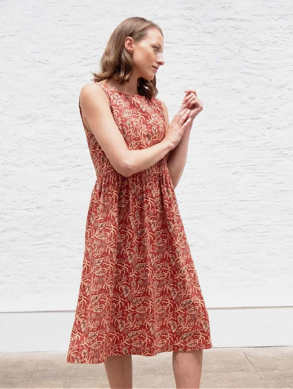 Day dress with smocked top for flattering fit -Elaine Cotton Day Dress | Batik Print Day dress with smocked top for flattering fit -Elaine Cotton Day Dress | Batik Print
