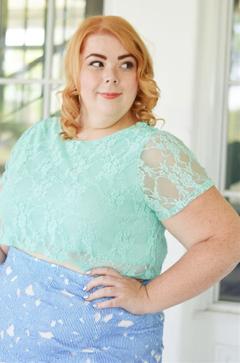 Women’s doll dress with deep scoop neckline -Ariel Crop Top