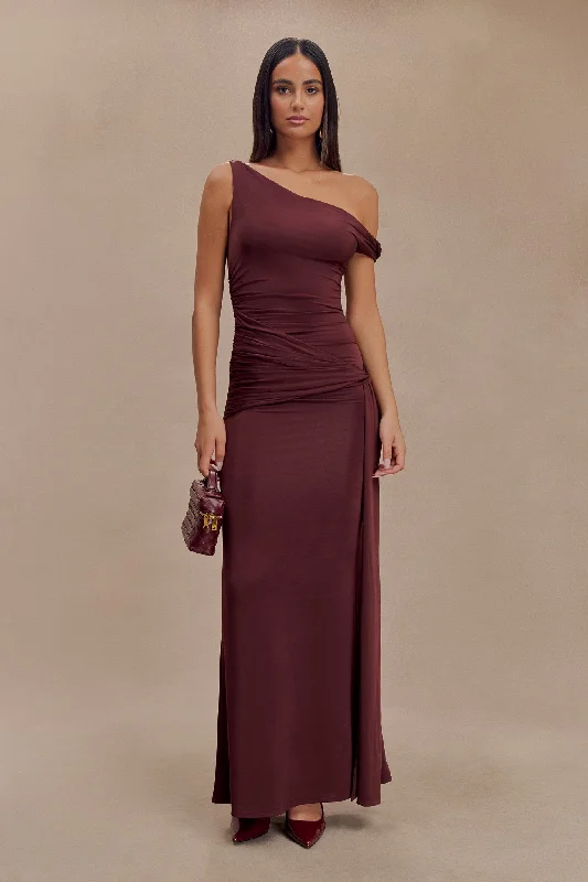 Women’s party dress with ruffle accents -Aisnley Slinky Fishtail Maxi Dress - Mahogany Women’s party dress with ruffle accents -Aisnley Slinky Fishtail Maxi Dress - Mahogany