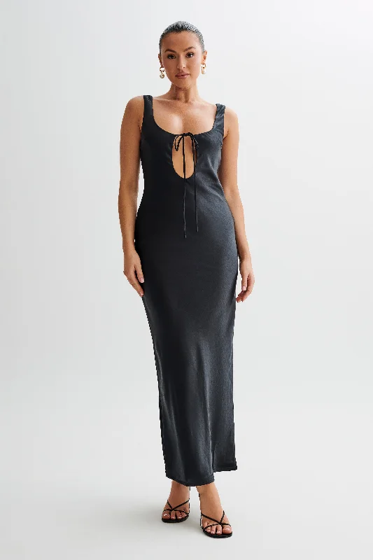 Elegant women’s party dress with sequins -Aubrie Keyhole Satin Maxi Dress - Black