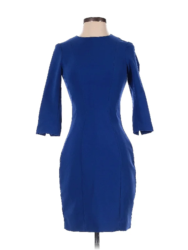 Cocktail dress with lace cap sleeves for a soft look -Cocktail Dress