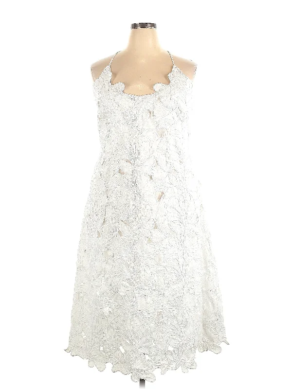 Cocktail dress with fitted silhouette for sleek look -Cocktail Dress