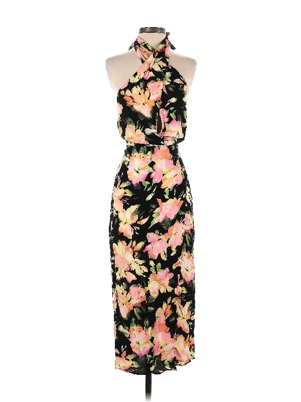 Cocktail dress with oversized bow for dramatic flair -Cocktail Dress