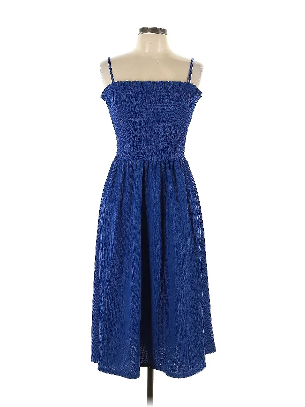 Sexy cocktail dress with thigh-high slit -Cocktail Dress