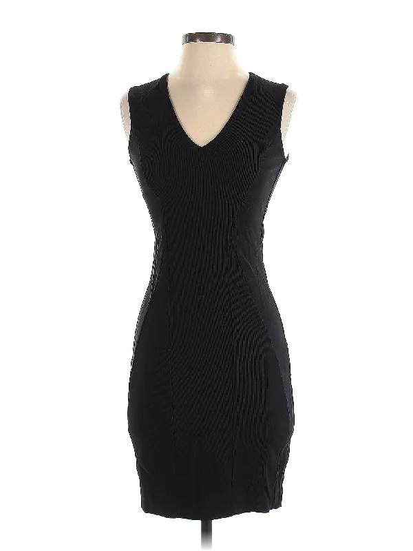 Elegant cocktail dress with high waistline -Cocktail Dress