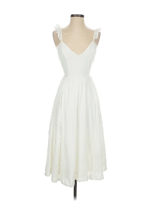 Cocktail dress for romantic evening out -Cocktail Dress