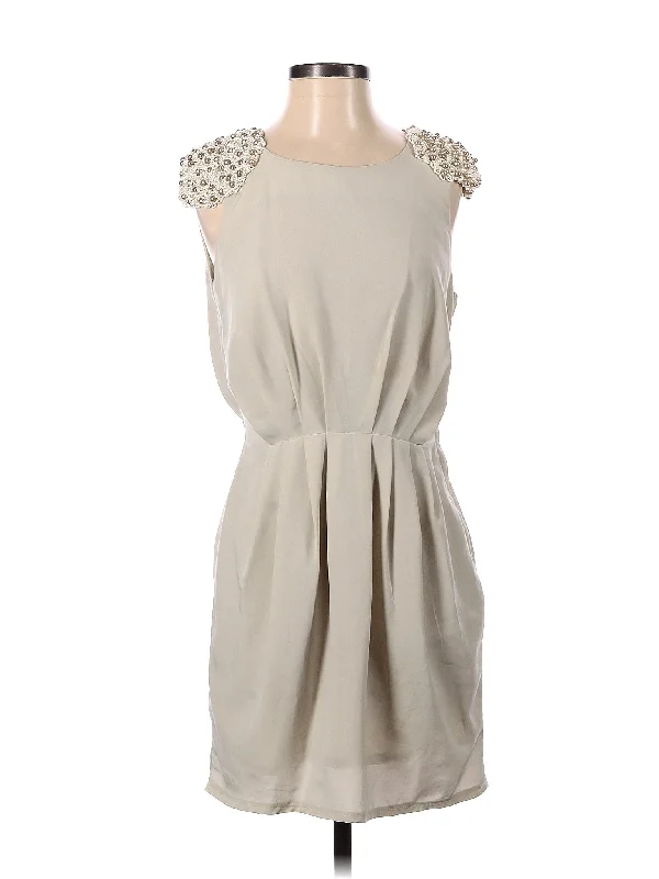 Formal cocktail dress with lace details -Cocktail Dress