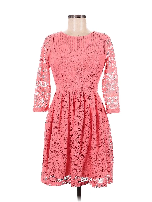 Cocktail dress with pockets for convenience -Cocktail Dress