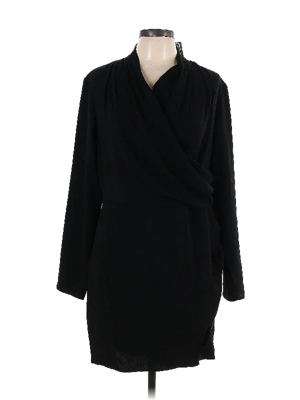 Elegant cocktail dress with high waistline -Cocktail Dress