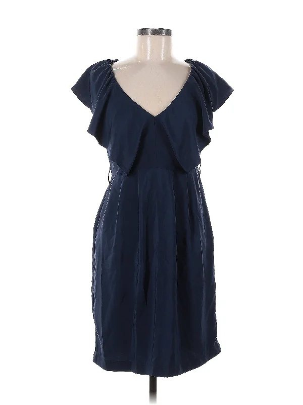 Cocktail dress with metallic fabric for shine -Cocktail Dress