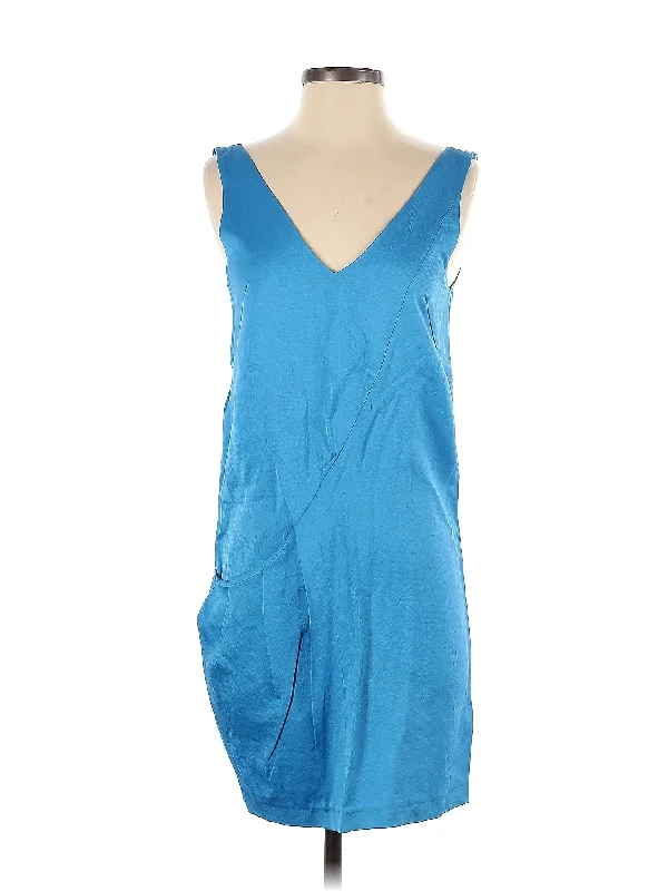 Modern cocktail dress with sleek design -Cocktail Dress