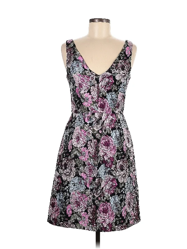Lace cocktail dress for sophisticated style -Cocktail Dress