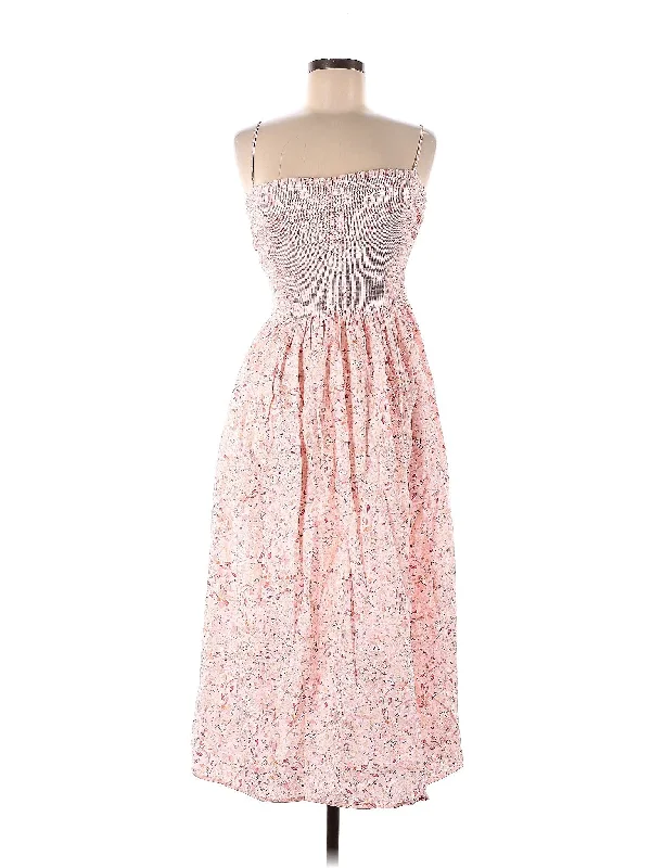 Cocktail dress with cap sleeves for soft look -Cocktail Dress