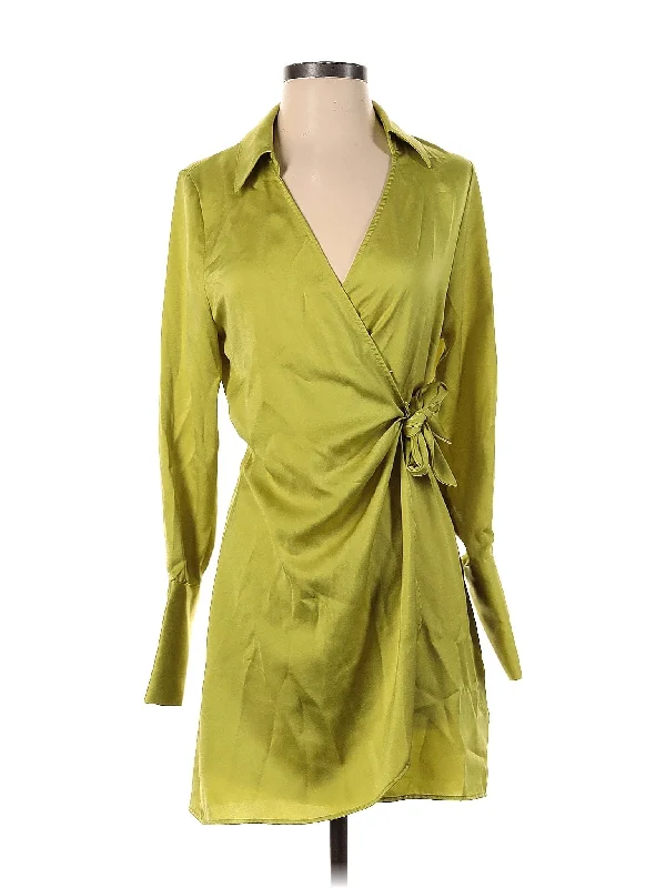 Cocktail dress with tailored fit for polished look -Cocktail Dress
