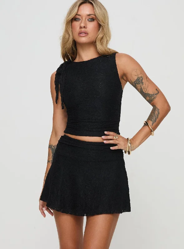 Women’s doll dress with lace details -Galaxia Lace Set Black
