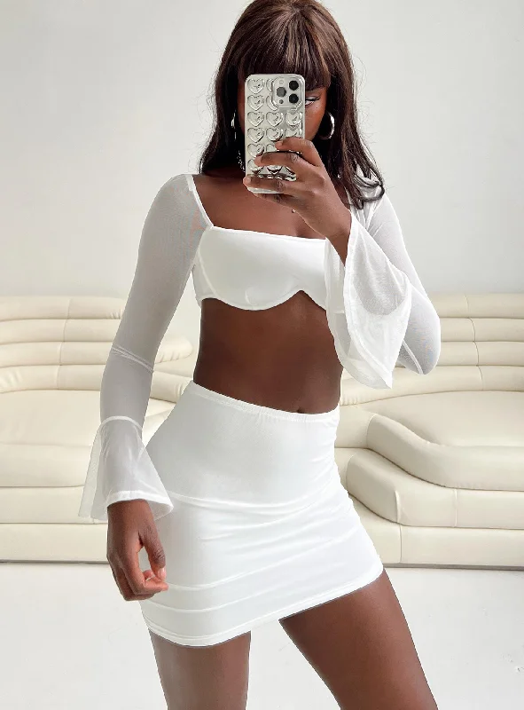 Women’s doll dress with long flowing train -Soul Sister Set White