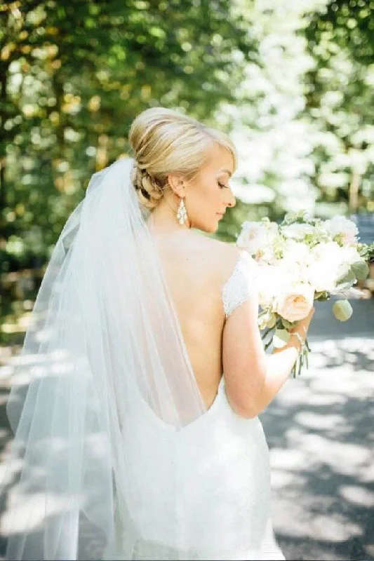 Wedding dress with pleated skirt for extra flow -2 Tier Hip Length Blusher Wedding Veil WV6 Wedding dress with pleated skirt for extra flow -2 Tier Hip Length Blusher Wedding Veil WV6