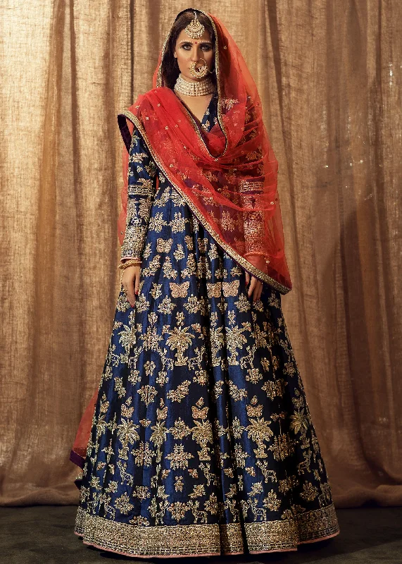 Wedding dress with satin bodice for luxurious texture -Pakistani Bridal Mehndi Dress Blue Frock And Red Dupatta Wedding dress with satin bodice for luxurious texture -Pakistani Bridal Mehndi Dress Blue Frock And Red Dupatta