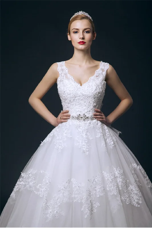 Wedding dress with satin finish for smooth look -V-neck White Lace Ball Gown Wedding Dresses With Beaded Belt W18 Wedding dress with satin finish for smooth look -V-neck White Lace Ball Gown Wedding Dresses With Beaded Belt W18