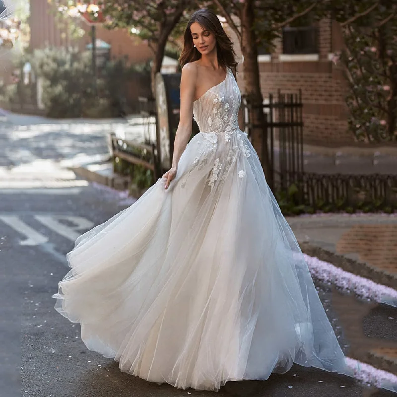 Cinessd Back to school outfit Romantic Princess Wedding Dress For Bride 2022 One Shoulder Sleeveless Pleat Draped Soft Tulle 3D Flowers A Line For Women Robe Cinessd Back to school outfit Romantic Princess Wedding Dress For Bride 2022 One Shoulder Sleeveless Pleat Draped Soft Tulle 3D Flowers A Line For Women Robe