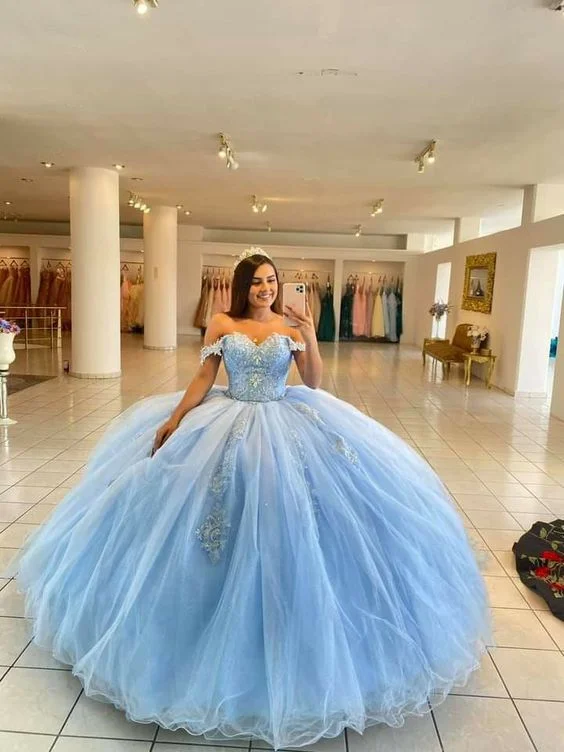 Stunning Prom Dresses Blue Lace Appliques Off Shoulder Tulle Wedding Dress Ball Gowns cg24550 Stunning Prom Dresses Blue Lace Appliques Off Shoulder Tulle Wedding Dress Ball Gowns cg24550